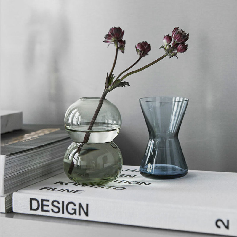 Vase de table en verre