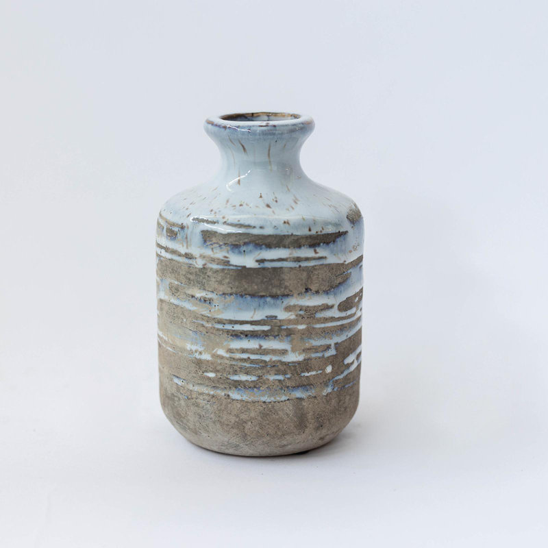 Vase rayé en céramique, H 7 po x l 4,25 po x P 4,25 po