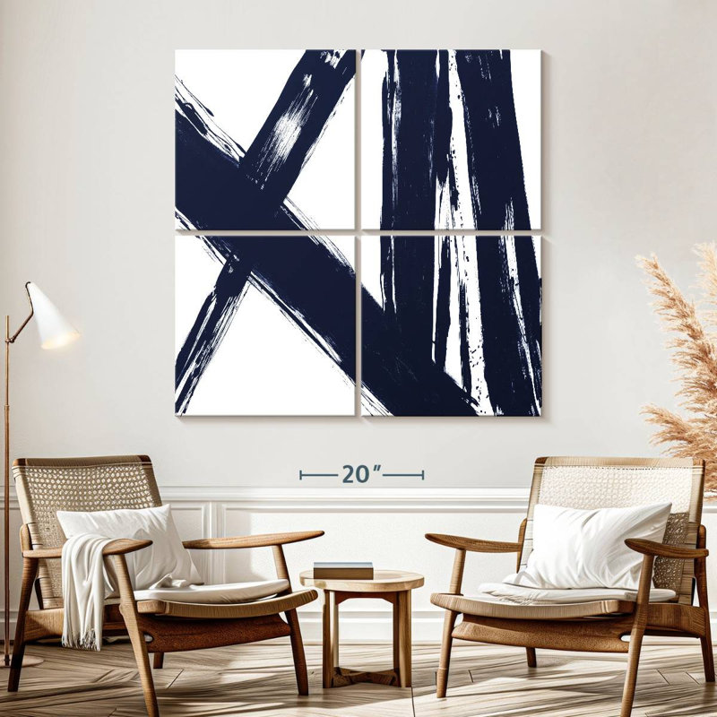 Avery Strokes en bleu marine II, H 57 po x l 57 po
