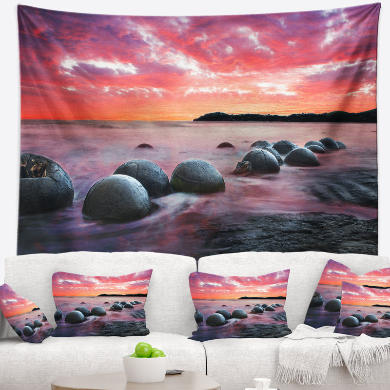Tapisserie «Seashore Moeraki Boulders at Sunset», H 32 po x l 39 po