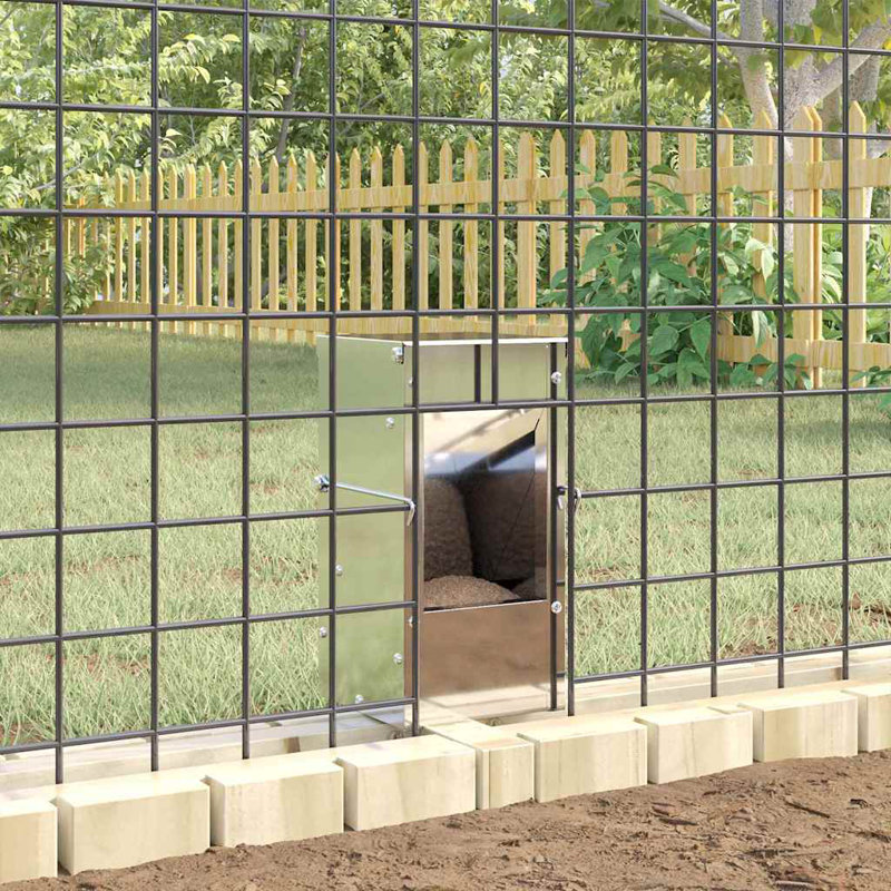 Small Animal Feeder