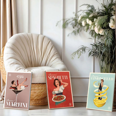 Ensemble de 3 affiches encadrées, style vintage italien, sur le thème de la gastronomie et des boissons : Martini, spaghettis, limoncello et pin-up. Décoration murale idéale pour la cuisine, la salle à manger ou le bar.