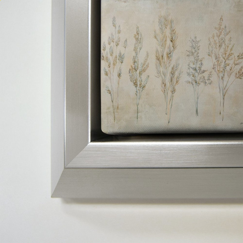 Whispering Grasses I par Julia Purinton - Impression sur toile, H 44 po x l 64 po, Argent