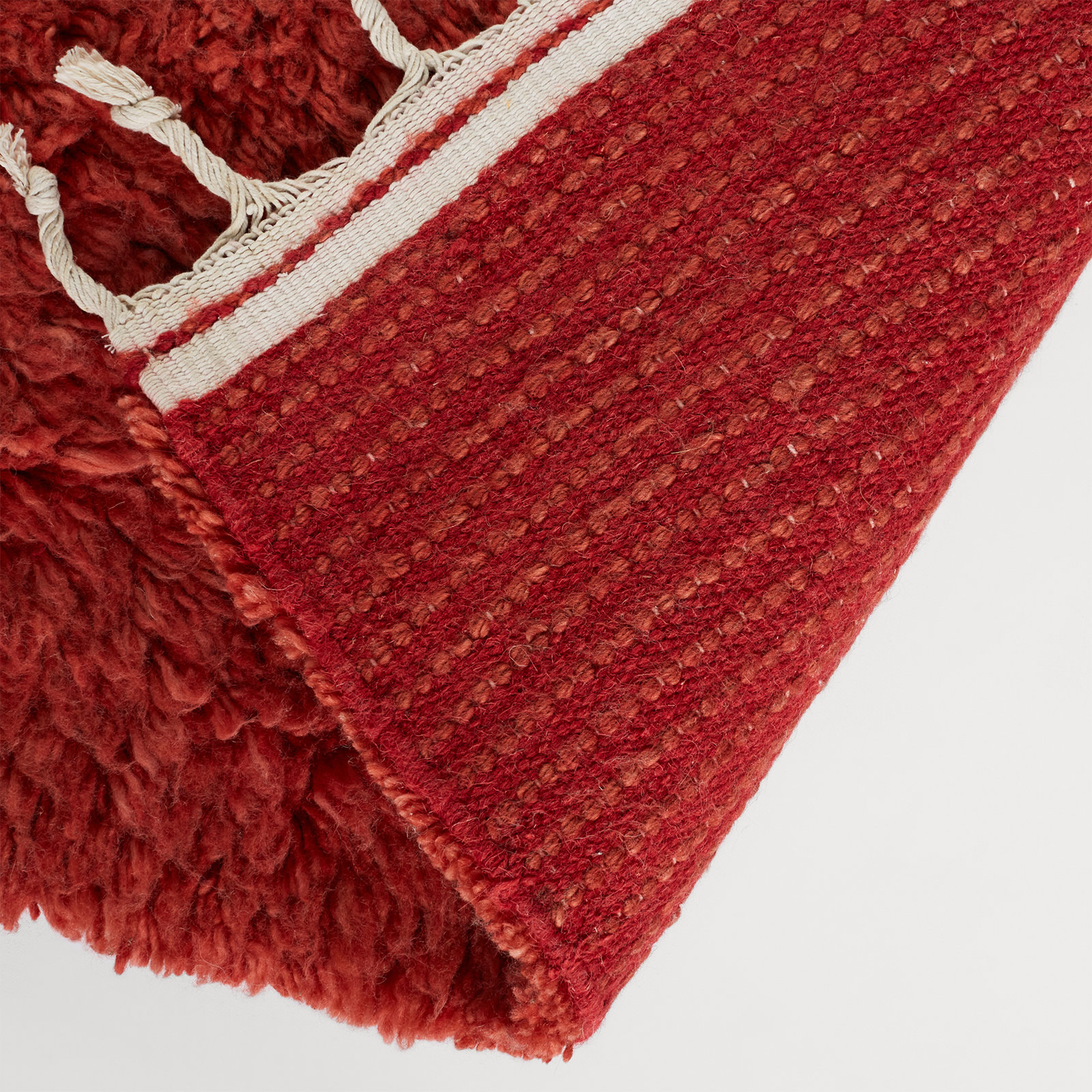 Essi Handmade Wool Red Rug, Rectangle 8' x 10'