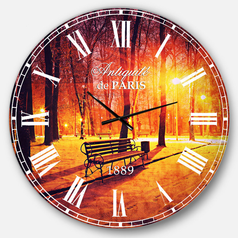 Horloge murale Swigart, Surdimensionné
