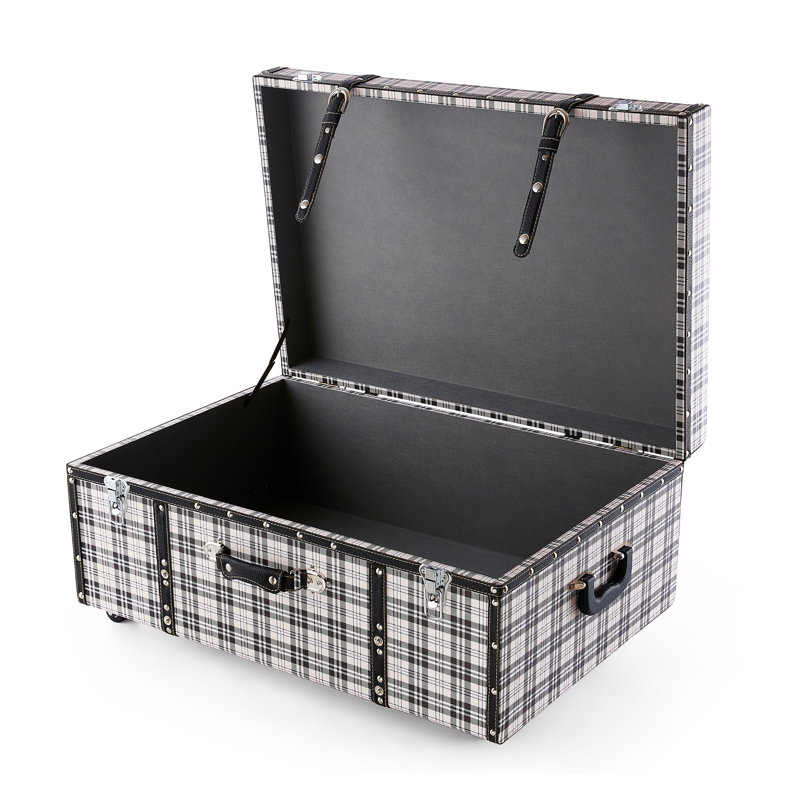 Texture Brand Trunk - Black And Cream Plaid