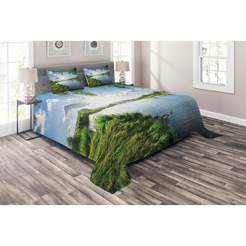Modern & Contemporary Coverlet