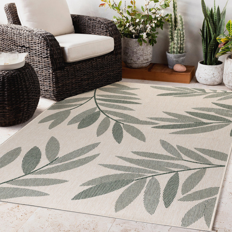 Timmons Floral Hand Woven Indoor / Outdoor Area Rug, Rectangle 160 x 230cm
