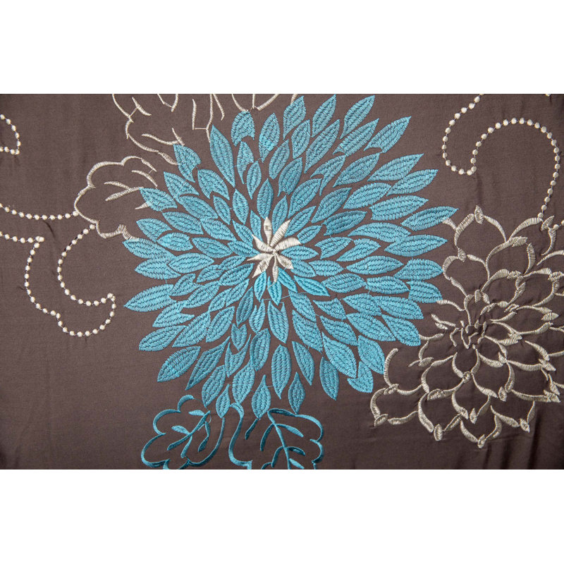 Tiffany Box Stitch Floral Comforter, California King Comforter + 2 Shams + 3 Pillow Cas