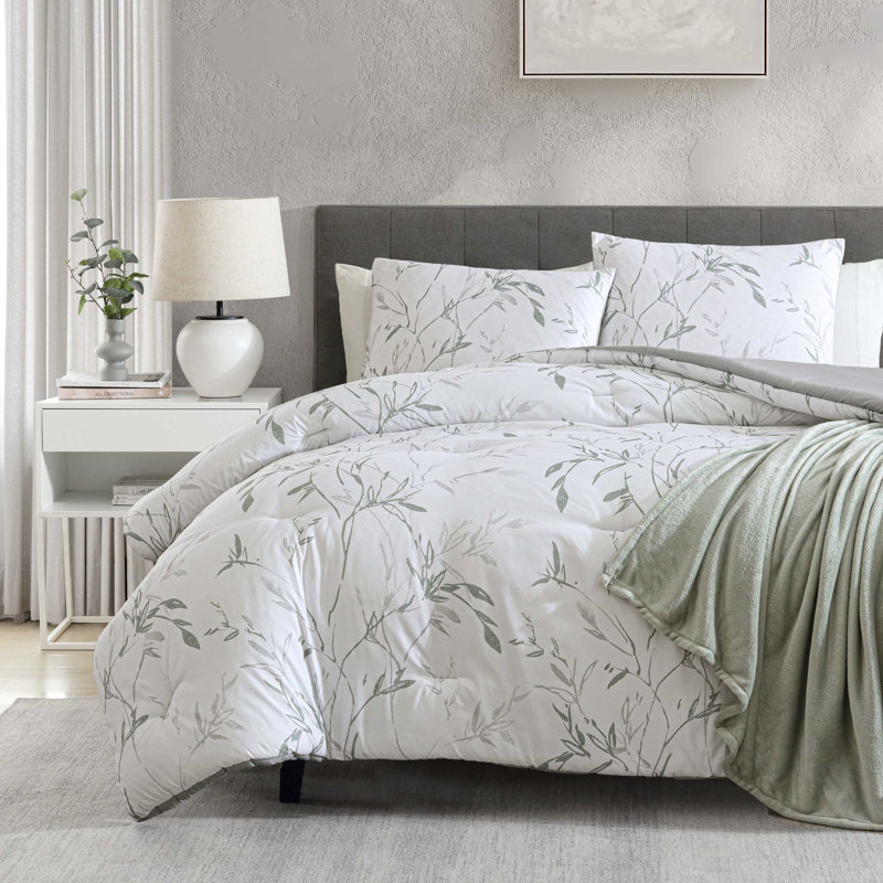 King Green Microfiber Reversible Bedspread Set