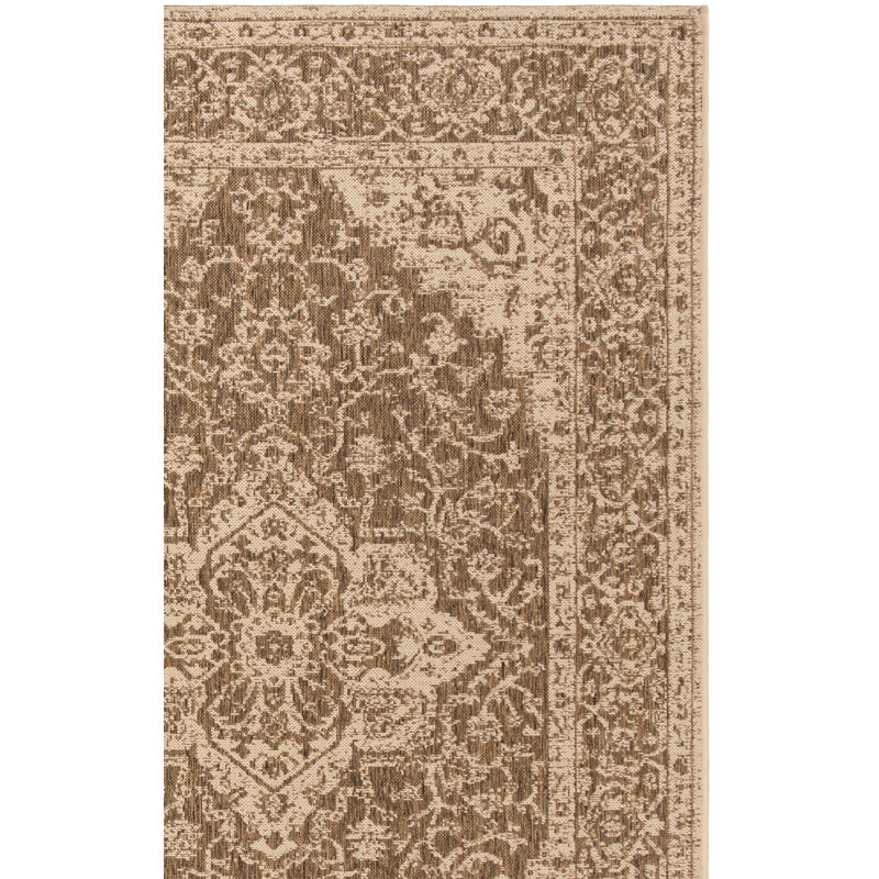 Danya Oriental Beige/Cream Indoor/Outdoor Area Rug, Rectangle 5'3" x 7'6"