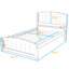 Lit plateforme simple en bois avec tête de lit-344178868