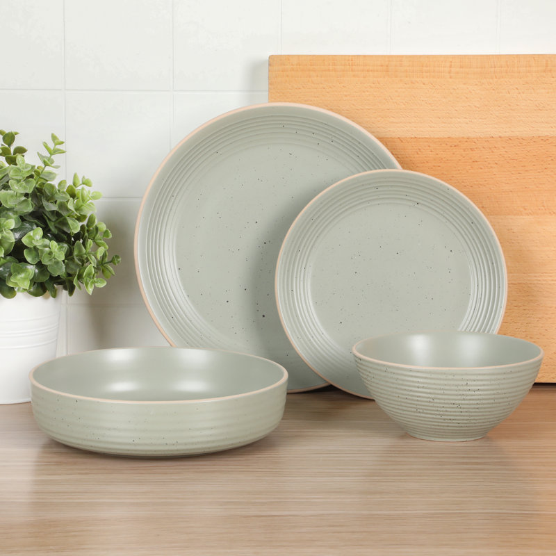 Gibson Home Stoneware Dinnerware Set - Service for 4, Sage Green