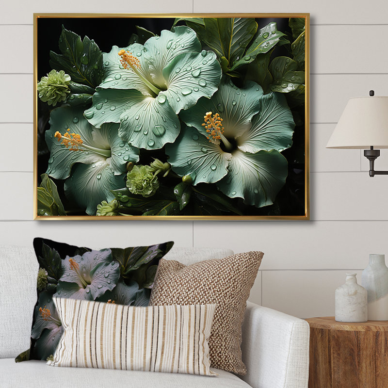 «Green Hibiscus Realistic Splendor I», reproduction sur toile, Cadre flottant doré, H 24 po x l 32 po x P 1 po