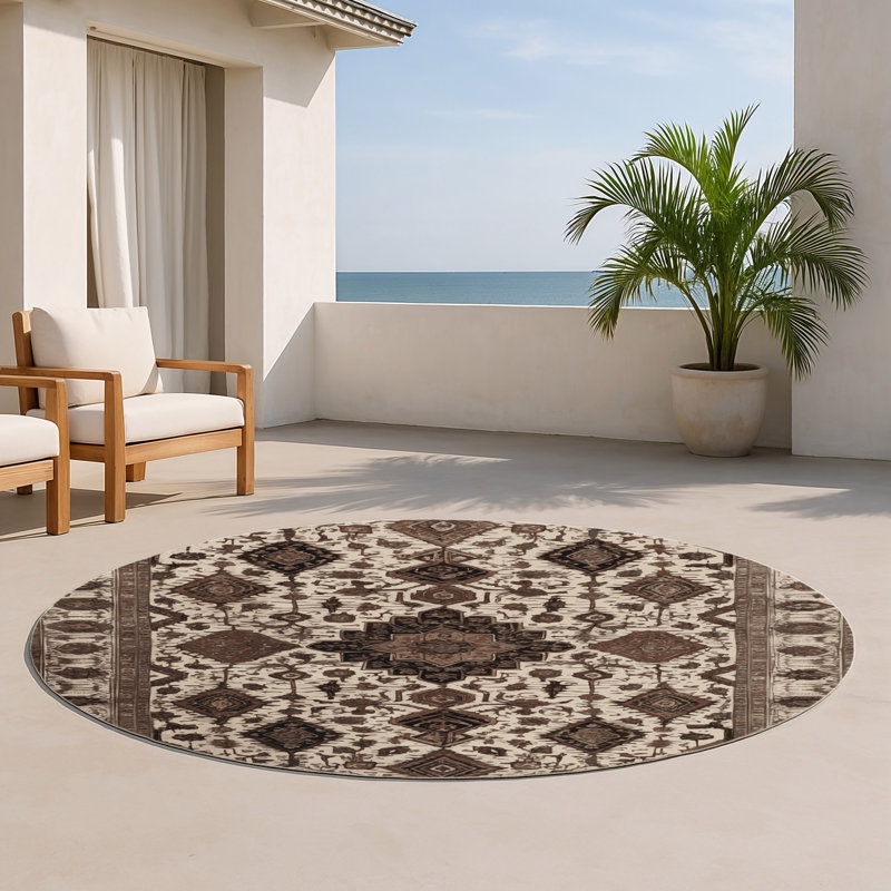 Persian Gray Indoor and Outdoor Area Rug, Round 5'
