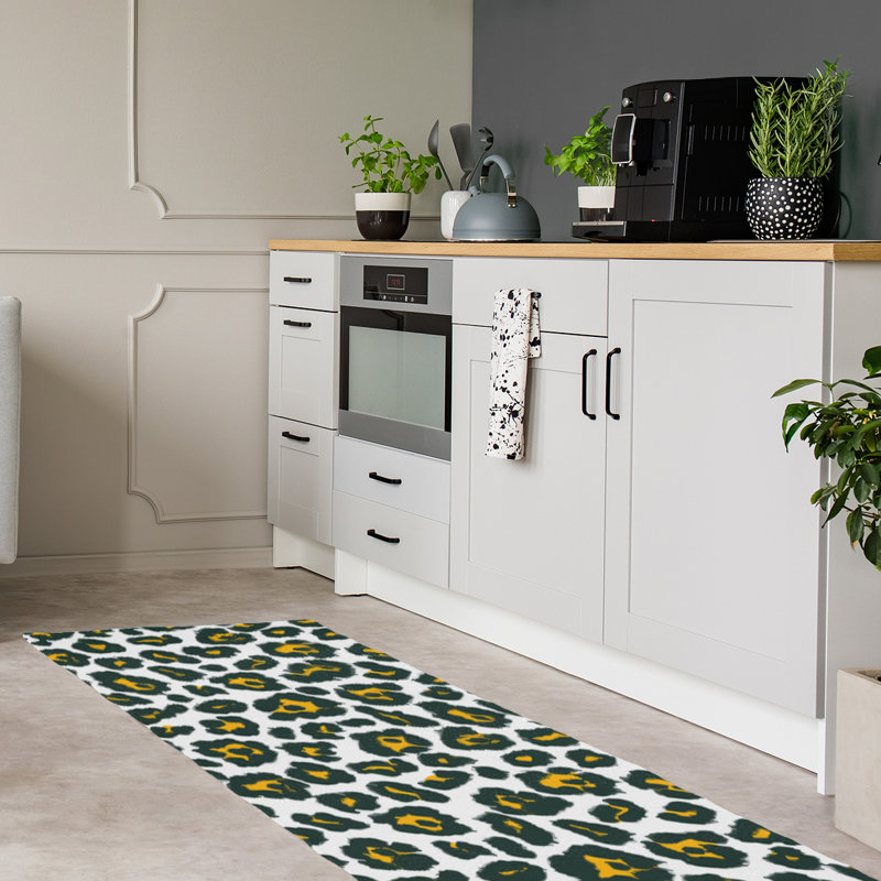 Animal Print Indoor Rug, Runner 2'6" x 8'