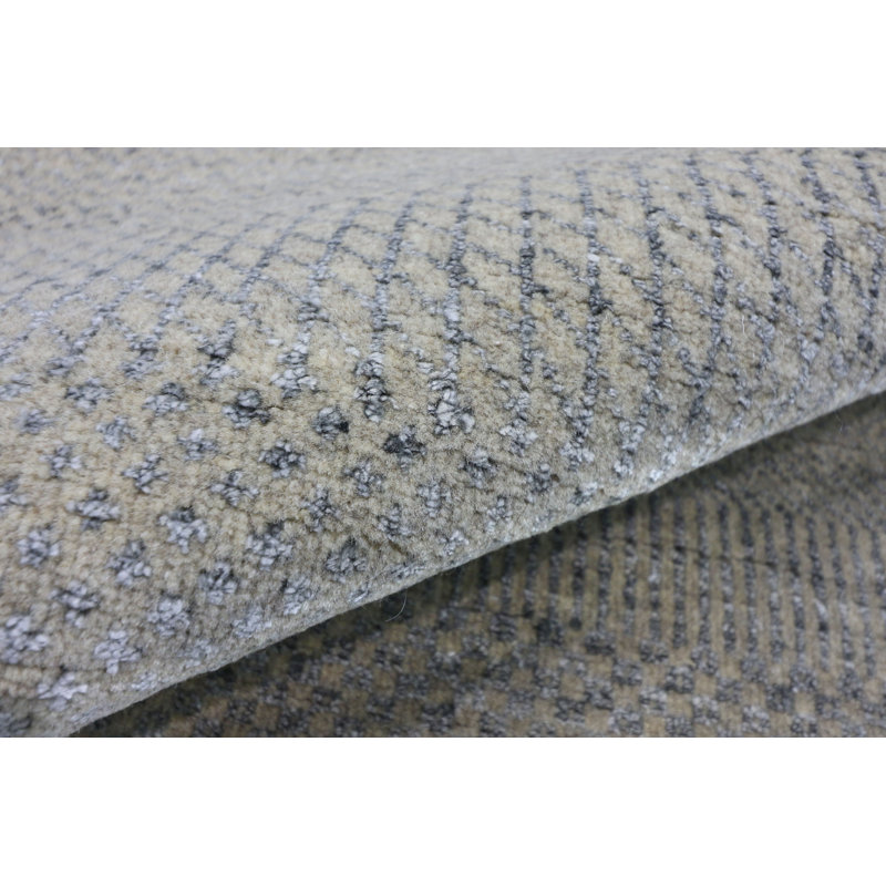 Hand-Knotted High-Quality Gray Runner