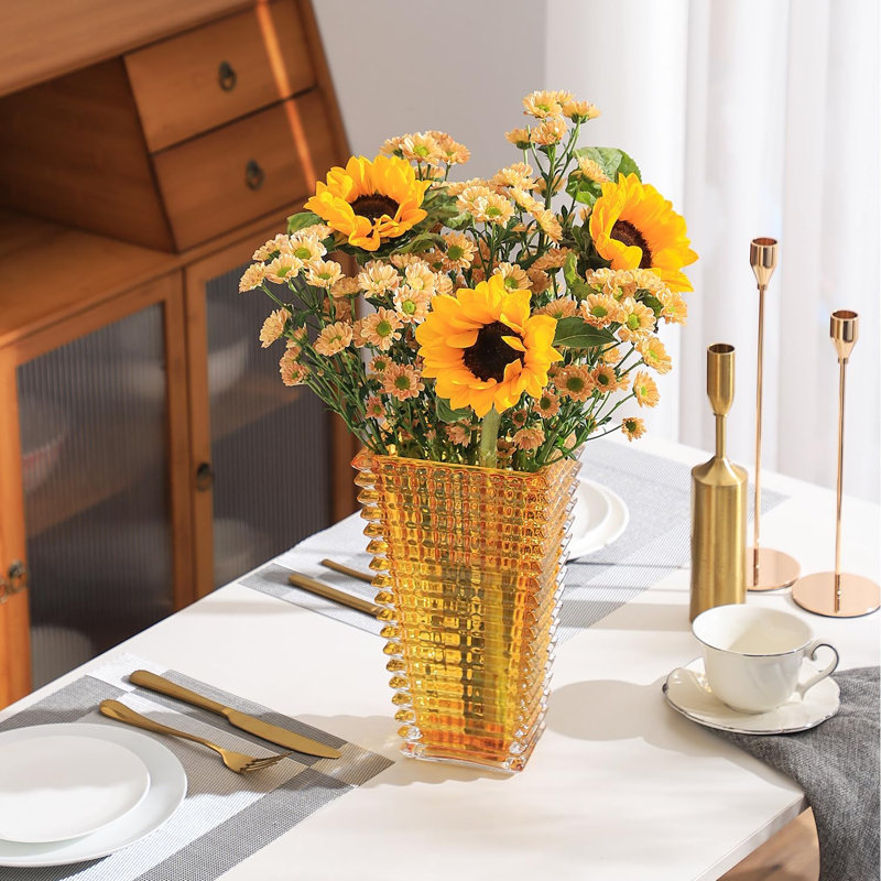 Vase de table Anthonique, H 4,7 po x l 5,5 po x P 11 po, Jaune