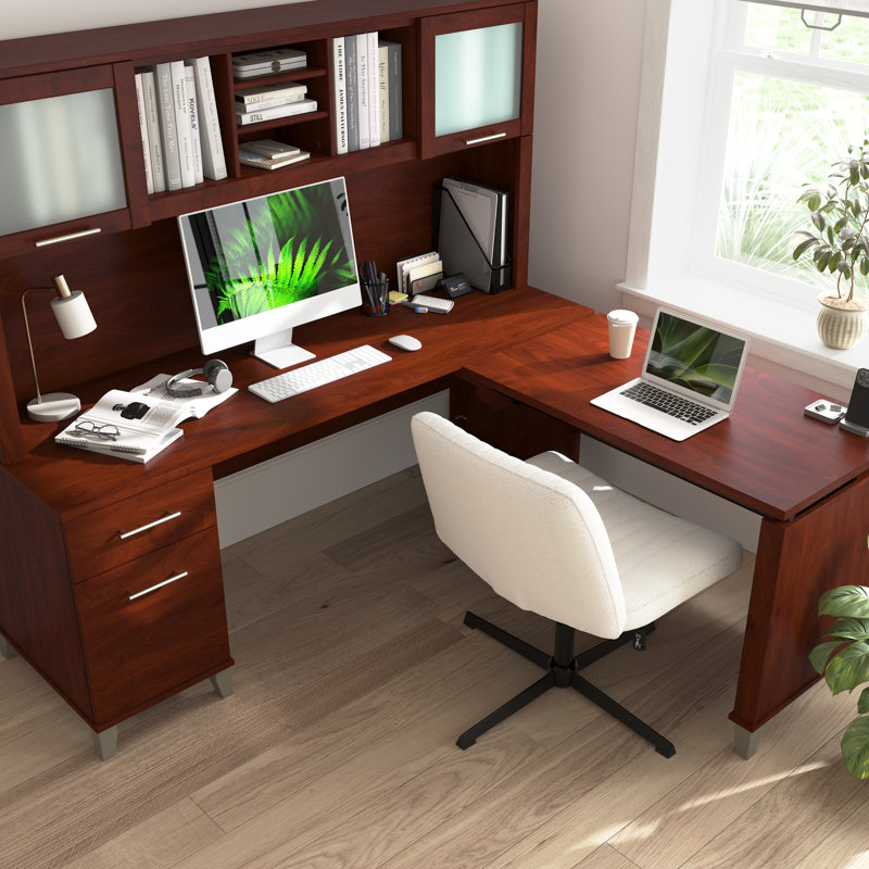 Bureau en L réglable en hauteur Paelynn, Cerisier Hansen