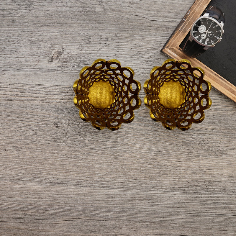 6.5'' H Aluminum Tabletop Votive Holder, Gold