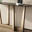 Console de style italien simple et luxueuse-343850590