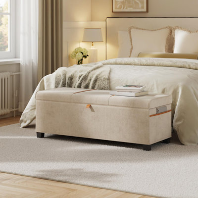 Banc de rangement avec repose-pieds