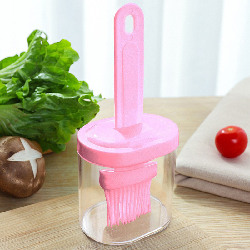 Bouteille d'eau, une brosse à huile et une brosse à huile, Rose