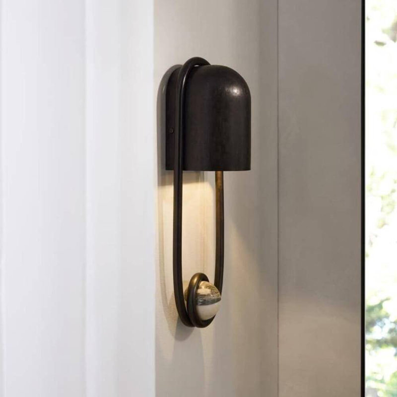 Ilma 1 - Light Flush Mounted Sconce