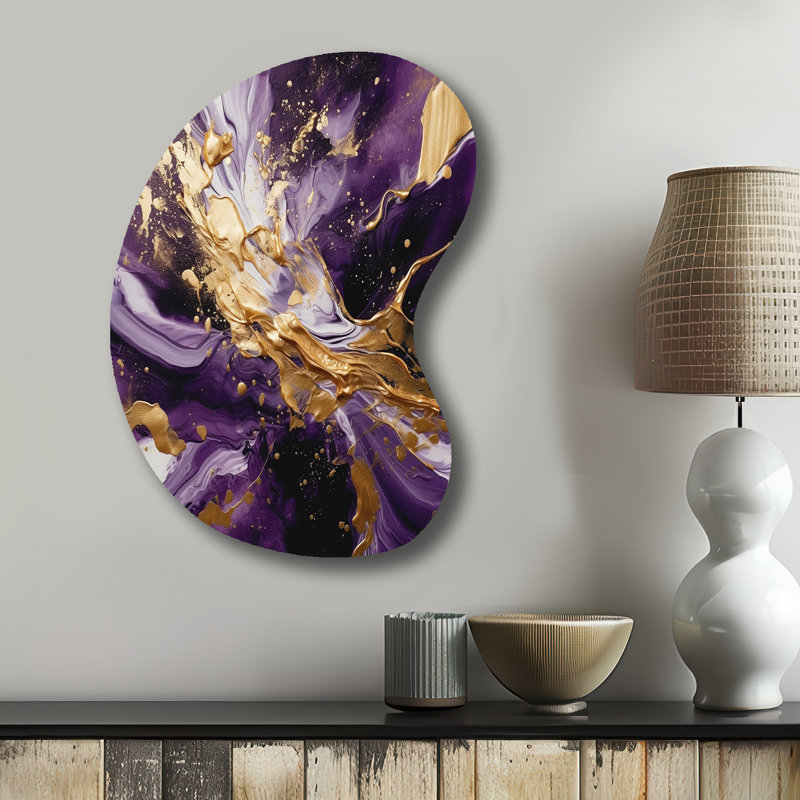 Jacque - Décoration murale irrégulière en métal en forme de flèche abstraite, H 31 po x l 22 po