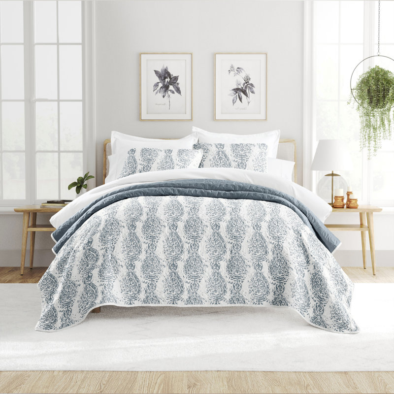 Becky Cameron Damask Quilt, Dusk Blue, King Quilt + 2 King Shams