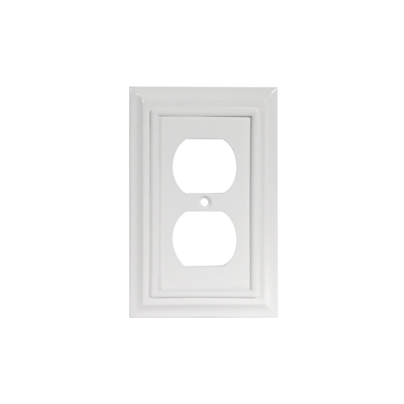 Classics 2 - Gang Duplex Outlet Standard Wall Plate