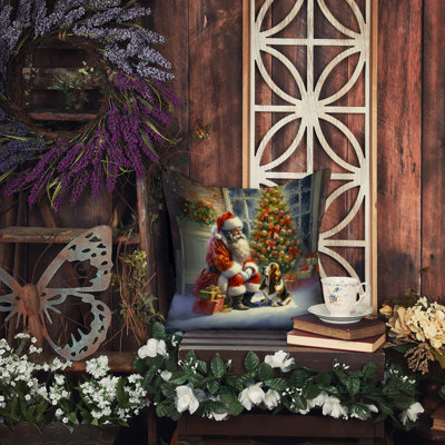 Coussin Basset Hound and Santa Claus