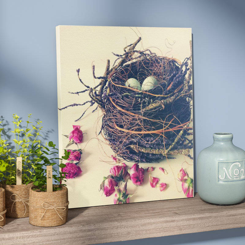 « oiseau nest », impression sur toile tendue, H 20 po x l 16 po x P 1,5 po