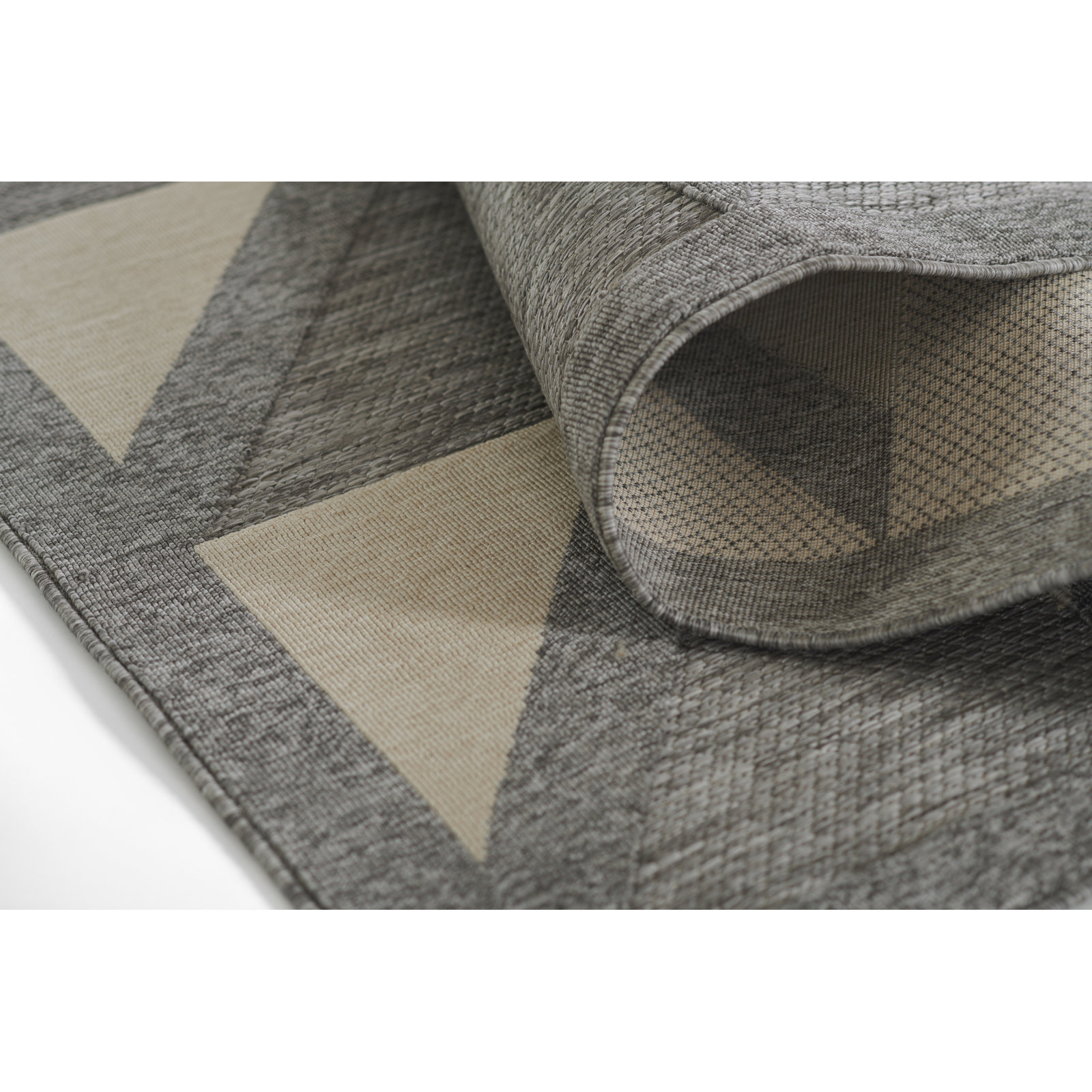 Trula Gray/Beige Indoor/Outdoor Rug, Rectangle 3'11" x 5'7"