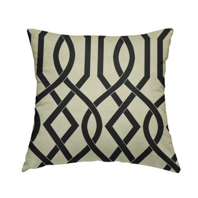 Pickel Rectangular Cushion