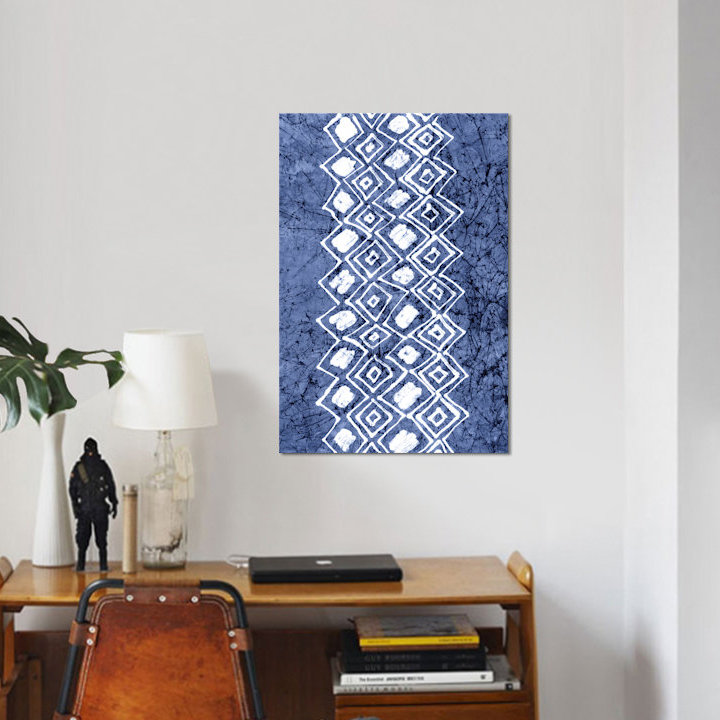 «Primitive Indigo Patterns IV» par Renée Stramel, reproduction sur toile tendue, H 12 po x l 8 po x P 0,75 po, Toile tendue