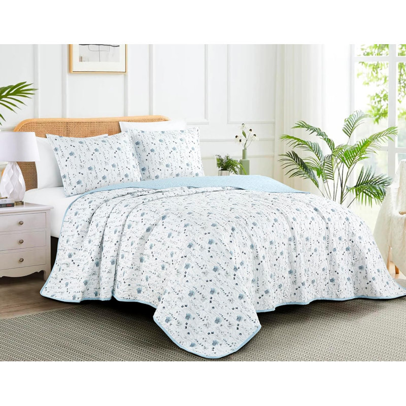 Fran Standard Floral Quilt, Queen Quilt + 2 Standard Shams