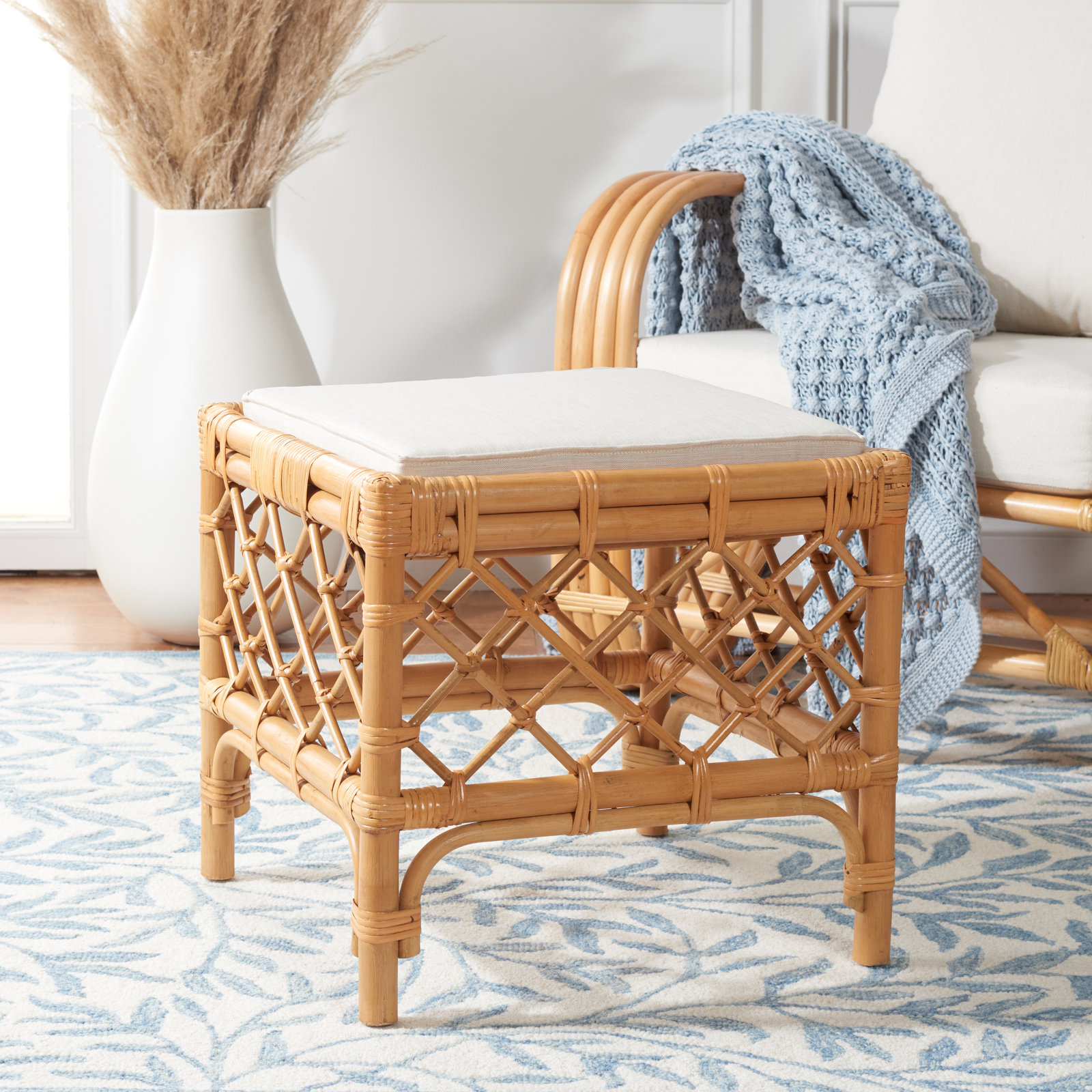 Stepford 19" Ottoman