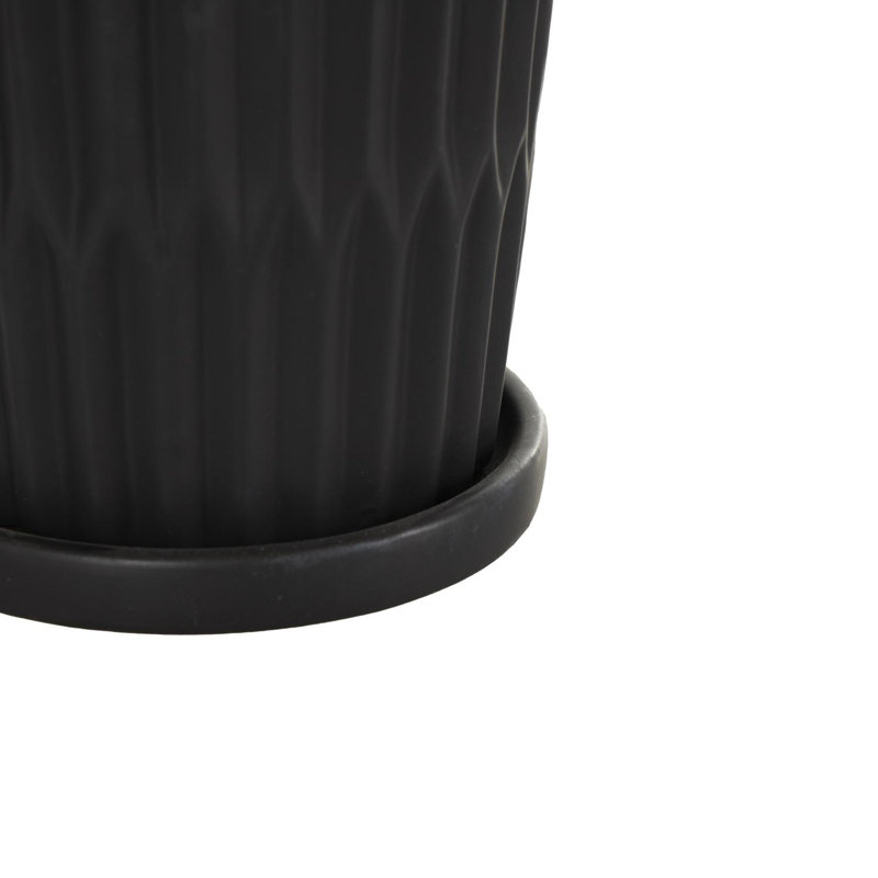 Cole And Grey 3 Piece Ceramic Ribbed Planter With Attached Saucer Set, Black