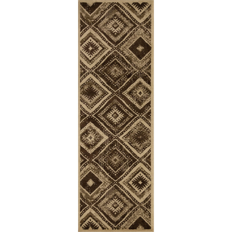 Boyd Farmhouse Southwestern Diamonds Power-Loomed Indoor Area Rug