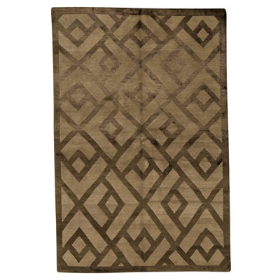 High-Quality Hand-Knotted Mocha Area Rug