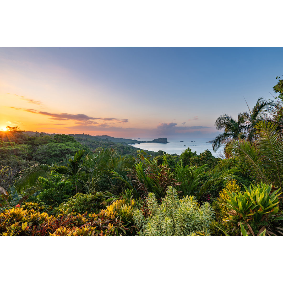 Vibrant Sunrise von Bkamprath - Kunstdrucke auf Leinwand