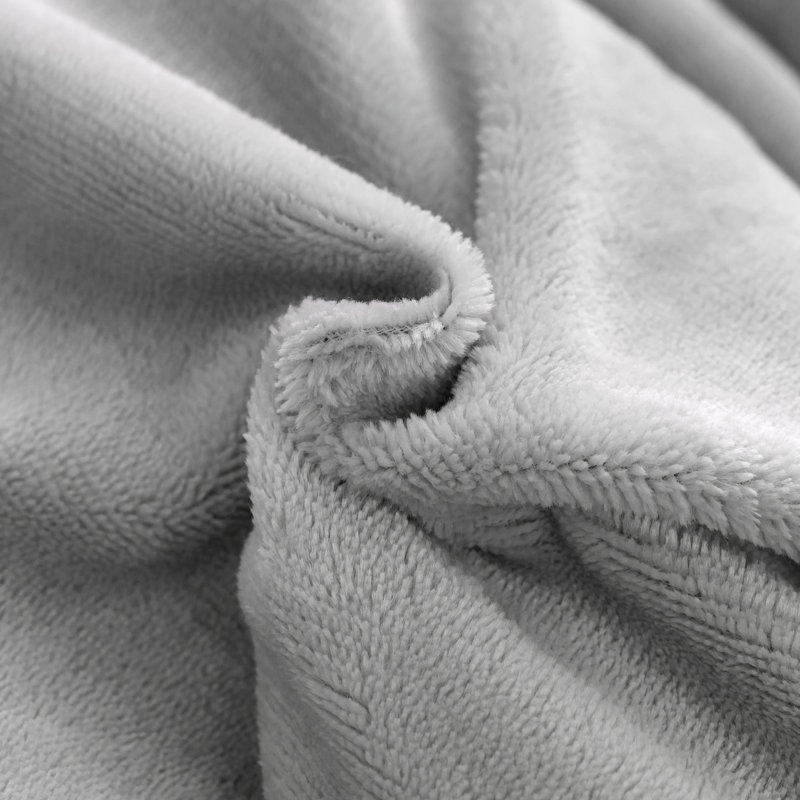 Mountain Ridge Boxed Polyester Box Stitch Comforter Set, King, Gray