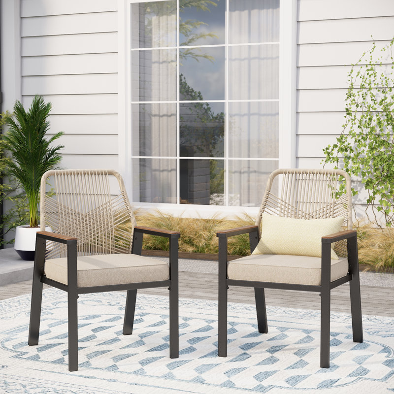 Chaise de terrasse en métal avec coussins Kerrie