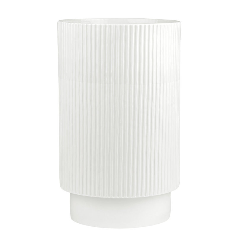 Vase Friends of the Family, H 13,7 po x l 8,5 po x P 8,5 po