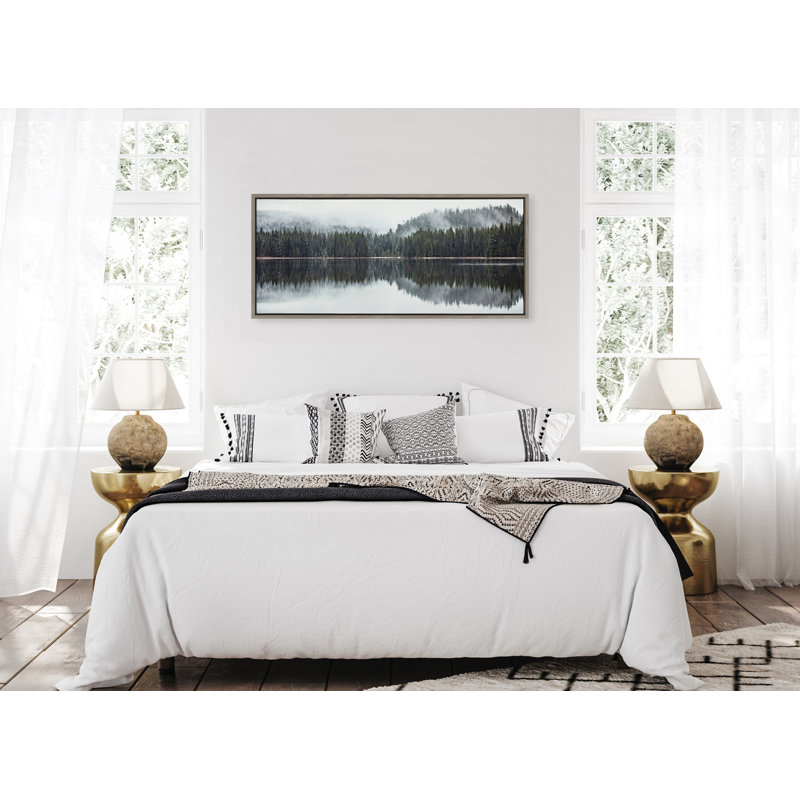 «Still Reflection» par Emiko et Mark Franzen, reproduction d'art sur toile encadrée, Gris