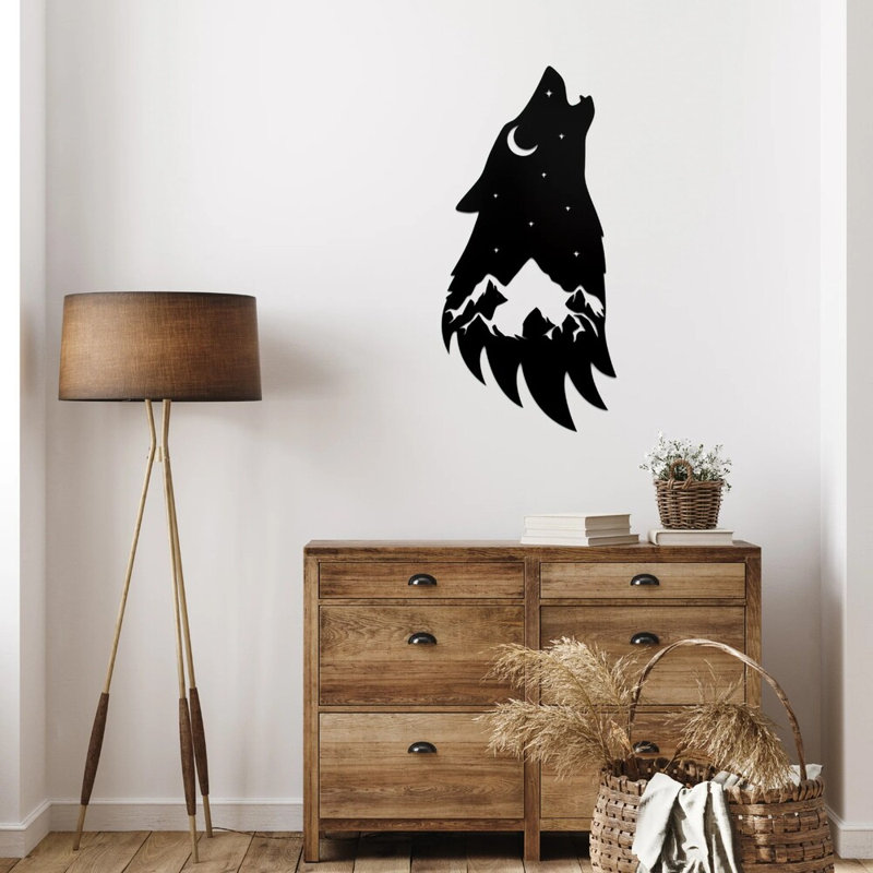 Wolf Head Metal Wall Art - Wildlife Predator Wall Art - Wolf Silhouette Design Sculpture - Rustic Cabin Lodge Wall Hanging - Modern Industrial Metal Art - Nature Inspired Home Decor - Bold Statement Art Piece