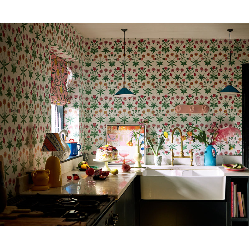 Daisy Wallpaper, Strawberry Fields