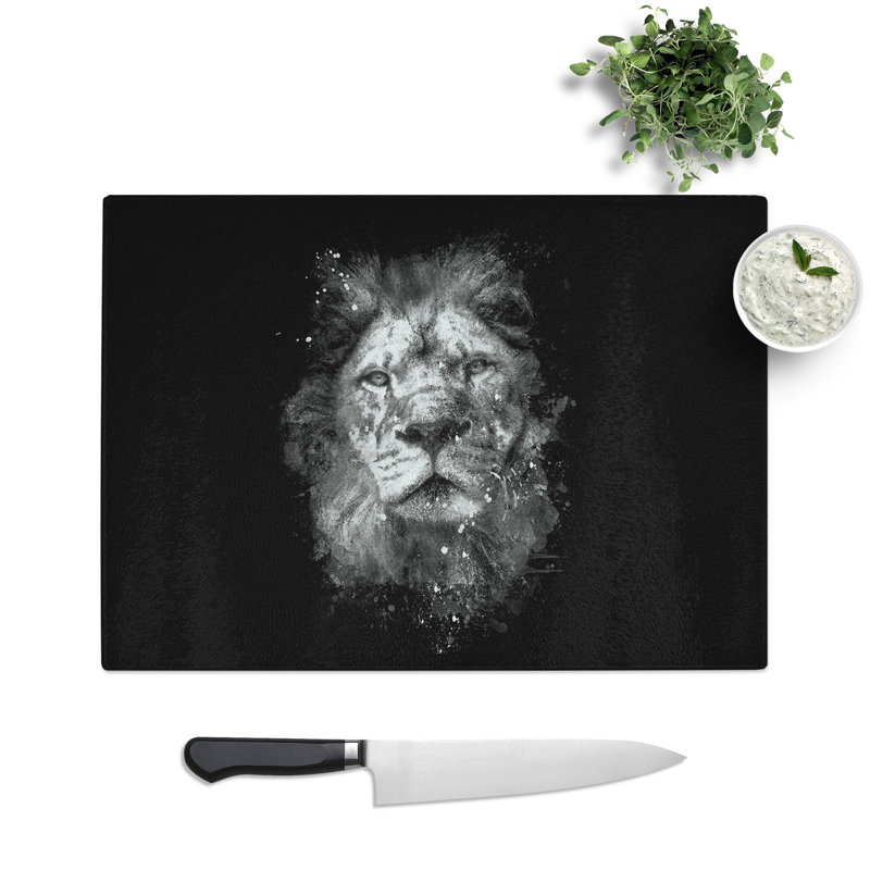 Tempered Glass the Proud Lion Chopping Board, 28.5 cm x 39 cm
