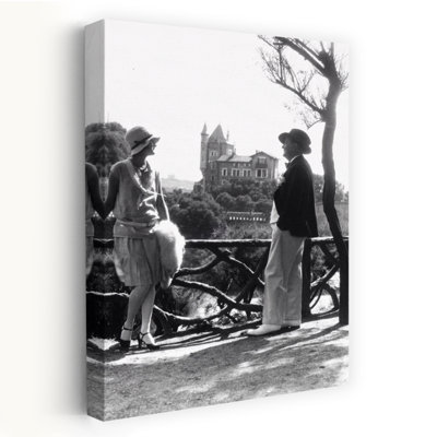 «1920S Couple In Biarritz France Elegant Romantic Fox Beach», art mural